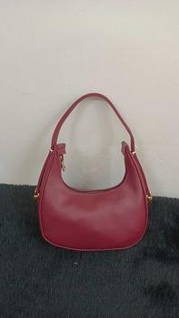 Product Review of ALINSKA SHOULDERBAG Kulit PU Tas Bahu Wanita Selempang Slingbag Cewek from ** 1