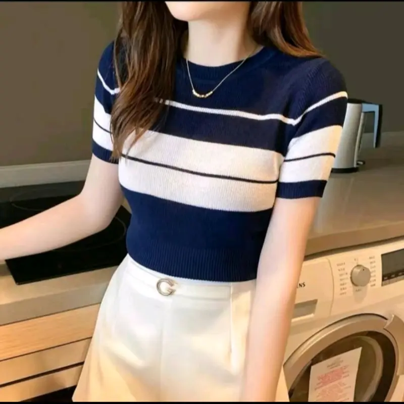 Atasan Kaos Crop Top Wanita Stripe / Baju Rajut Wanita Crop Knit / Casual Top Setrip Fit Tebal Pendek Cewek Garis Panjang 2