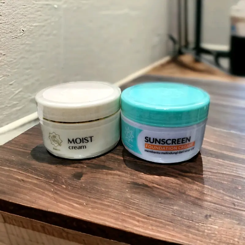 Paket Viva(Moisturizer 22g&Suncreen 22g) 1