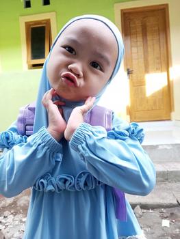 Product Review of Secilla Hijab Curly Anak Usia 0-9 Tahun from N**e 1