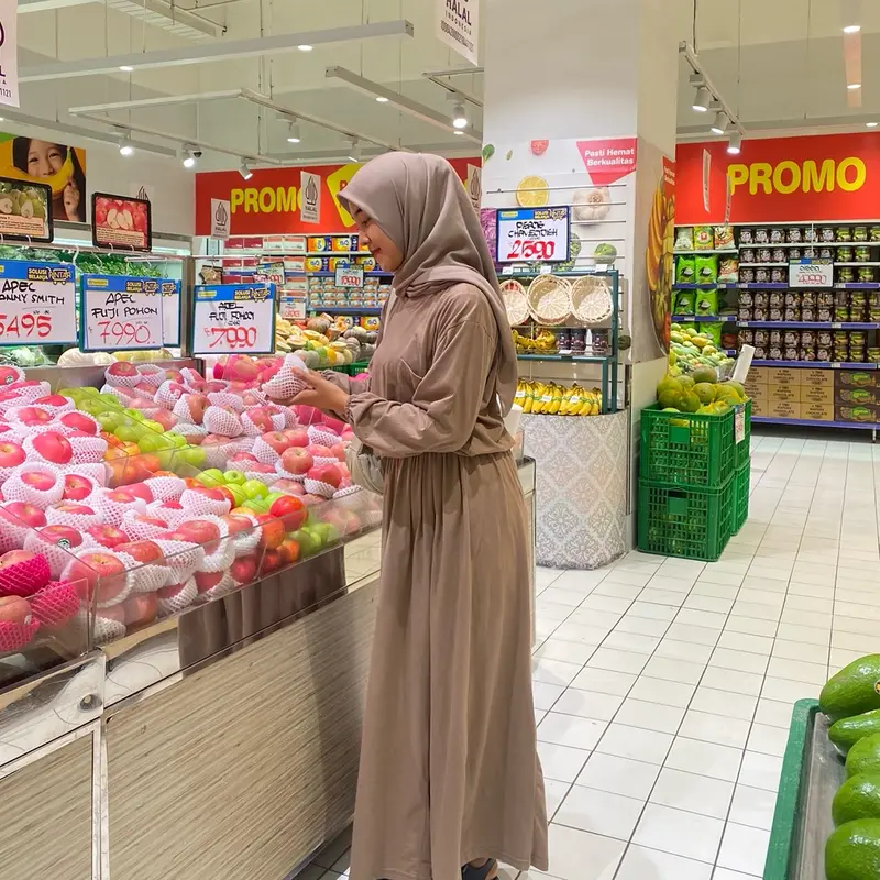 Cheris Setelan Rok Kaos Combed Original Lingkar Dada 110 Panjang 65 untuk Wanita Nyaman Basic  Dewasa one set hijab style dan atasan one  set  elegan  lebaran 2