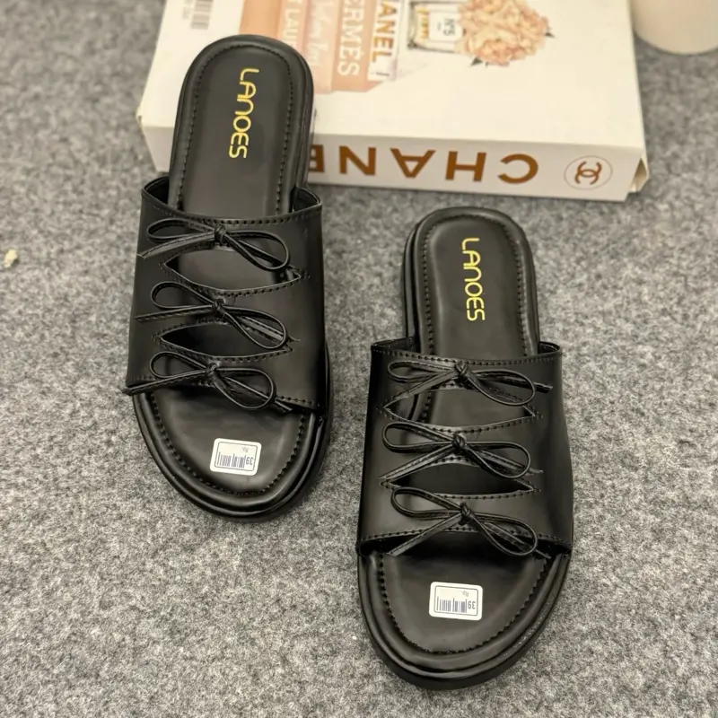LANOES Sandal Platform Selop Wanita Empuk Terbaru Kekinian 2025