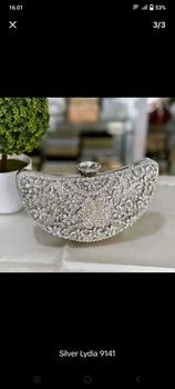 Product Review of Tas Pesta LYDIA Embellished Crystal Box Clutch Wanita from n**a 0