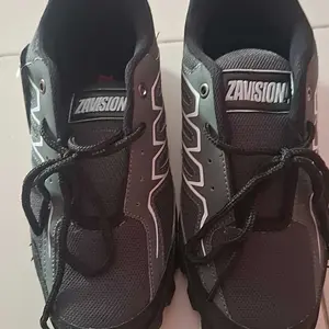 Sepatu safety ujung besi kokoh nyaman,waterproof sepatu gunung sepatu adventure sepatu proyek sepatu kerja bisa cod Z-16 Outdoor
