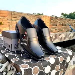 sepatu pantofel pria kwalitas premium terbaru kekinian Fashion Shoes Pria