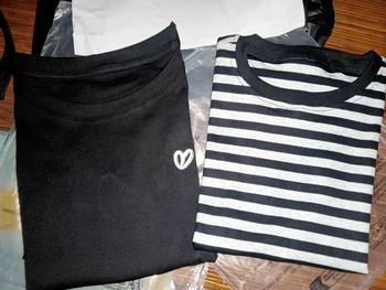 Product Review of kaos stretch leher kru bergaris merah from A**_ 2