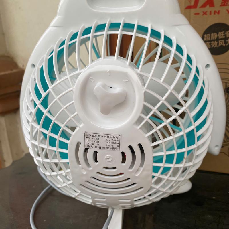 Quạt cắm điện Hình Thú cute ngộ nghĩnh (GIAO NGẪU NHIÊN) 6