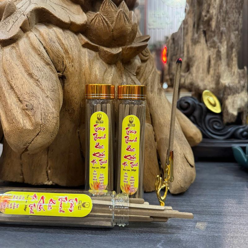 [SƠN NAM] Nhang Trầm THANH RỤC VÀNG KIẾN HÀ TĨNH Luxury (Ống 30gram, 28 thanh) Hương thơm sâu lắng