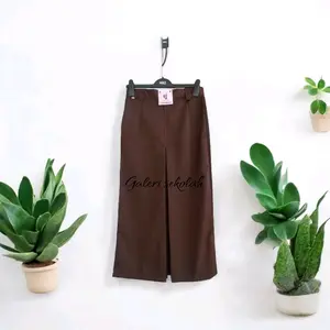 Rok span coklat Pramuka  sekolah SMP/SMA model span belah tengah depan rempel 1