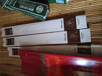 Product Review of Dupa Siliwangi Cendana Terapi 30 Stik - Abu Dingin Asap Tidak Perih di Mata/ sembahyang/aroma terapi/meditasi/wewangian/pengharum ruangan tahan lama from l**I 0