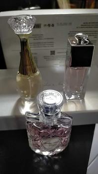 Product Review of MAIDENN ANNA 3IN1 I EDP Perfume Wanita White Gold 30Ml from n**a 2