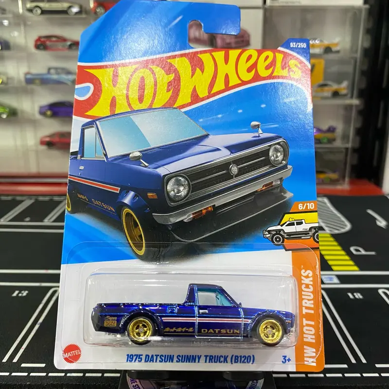 Hotwheels STH 1975 Datsun Sunny Truck B120 Super Treasure Hunt