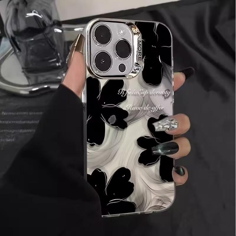 【COD】Casing hp Black Flower phone case IMD iPhone 16 Pro Max 16 Plus 15 Pro Max 15 Plus 11 Pro Max 7 Plus 12 Pro Max 13 Pro 14 8 Plus XR XS 14 Pro XS Max 13 Pro Max 11 Pro 12 Pro 14 Pro Max 14 Plus case 1