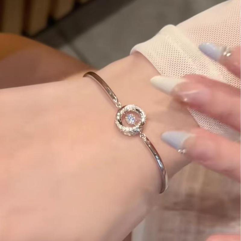 Product Introduction of Three-Second Heartbeat Bracelet Niche Versatile Fashion Bangle 4