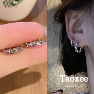 【Taoxee】Anting Rantai Perak Kualitas Tinggi Elegan Modern Mewah Versatile D147