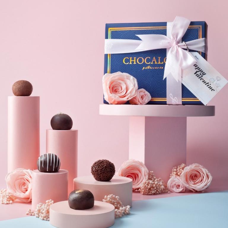 Valentine Chocolate Hampers by Chocaloca 1