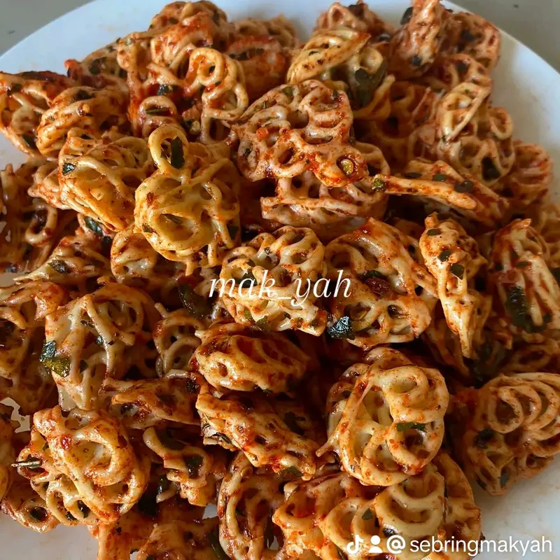 250GR Seblak Tetangga Sebring Seblak kering  Rafael Krupuk mawar putih bantat pedas daun jeruk Camilan Snack Food 3