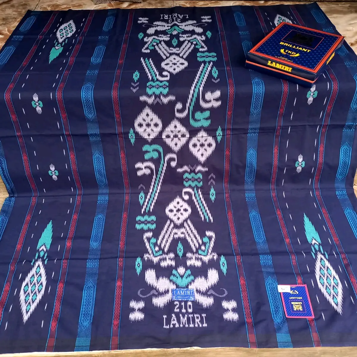 Sarung Lamiri Original Tipe TKD Motif Kembang Doby Rayon
