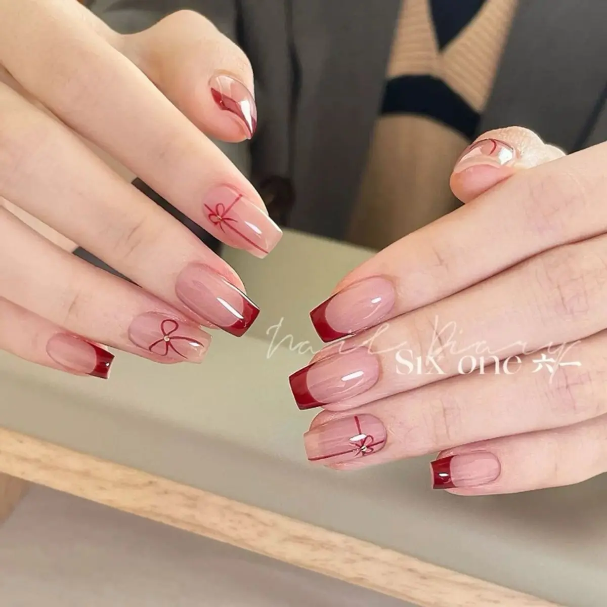 Sticker nail nơ đỏ rẻ trang trí mónġ tay