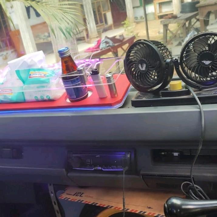 MINI BAR DASBOARD MOBIL CARRY FUTURA, L 300, ELF, PICK UP. uk. 66*15cm 6