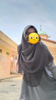 Product Review of L HAURA SCARF HIJAB MALAY SYAR'I Empat Nyaman Oval Polycotton from m**4 3