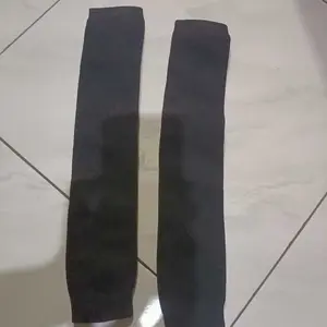 Mizuno ARM SLEEVE MANSET TANGAN LOGO MZN WARNA HITAM BAHAN NILON TEBAL UKURAN REMAJA DAN DEWASA UNISEX Manset Sport Kualitas Terbaik Olahraga