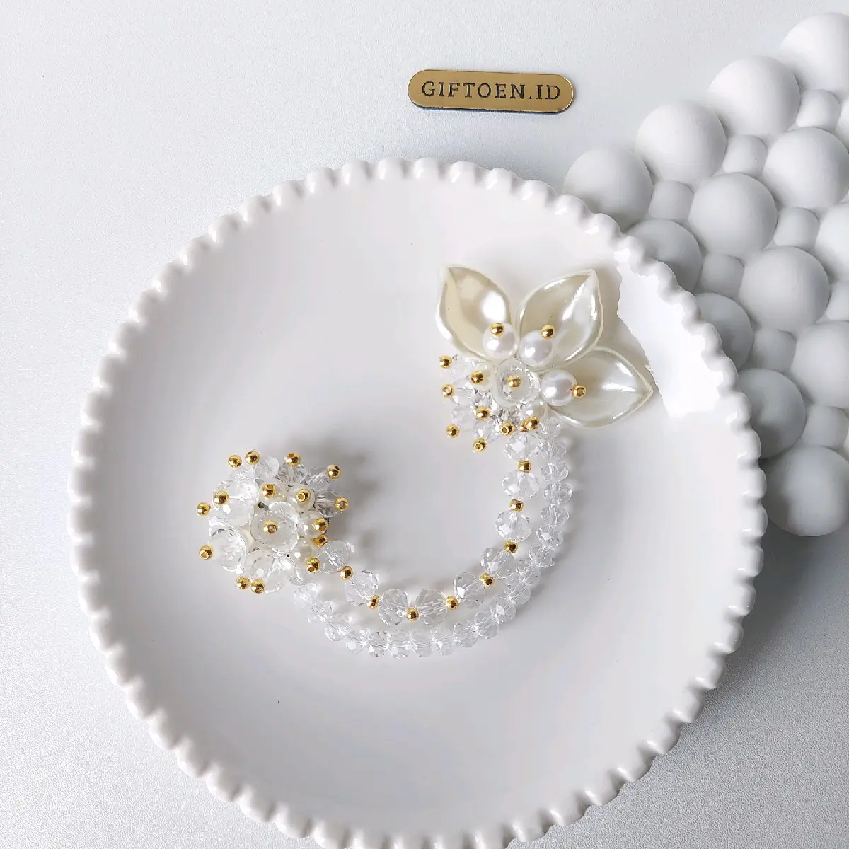 Statement Brooch / Bros Kristal Hijab Giftoen.id Aksesoris
