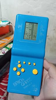 Product Review of DK Classic Hand Held Battery Opearated Brick Game from l**o s**p 1