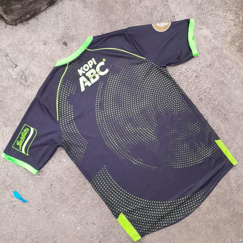 JERSEY PERSIB  TERBARU 2025 BISA CUSTOM NAMA HOME KUALITAS GO LOGO TIMBUL JERSEY BOLA DEWASA  JERSEY PERSIB  JERSEY ORIGINAL JERSEY TERBARU Sport 3