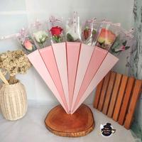 Gambar Bunga Mawar Single Box Premium Rose Flower Bunga Cantik Ultah Hadiah Murah dari Bonekahandmadesukasuka Kab. Sukoharjo 1 Tokopedia