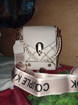 Product Review of Tas Desain Fashion Untuk Wanita Tas Bahu Santai Serbaguna Kulit PU Kapasitas Besar from d**i 0