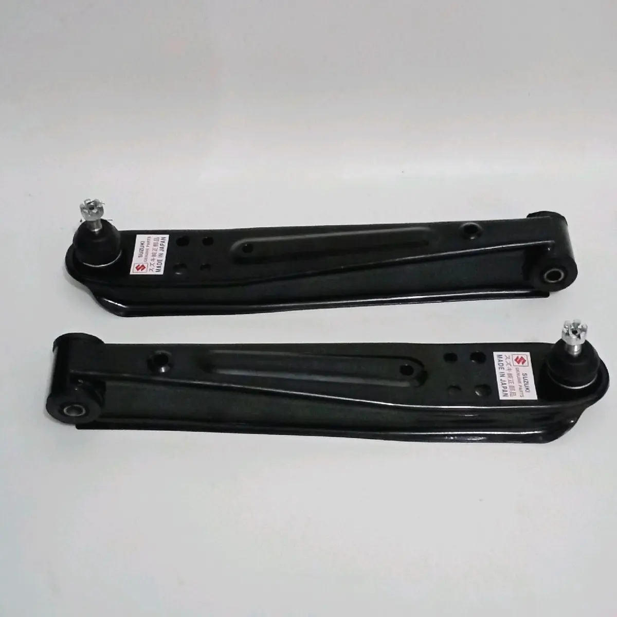 LOWER ARM SUZUKI APV FUTURA T120SS GARANSI
