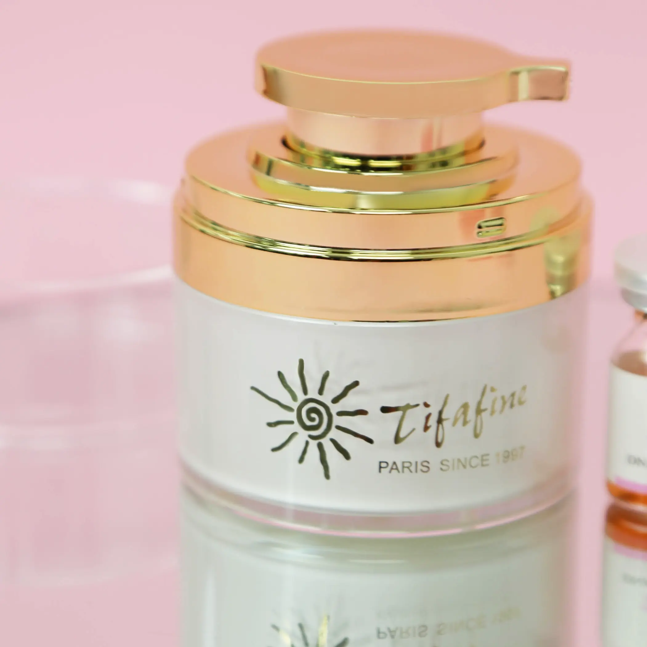 Dragon Blood Moisturizer 30ml by Tifafine