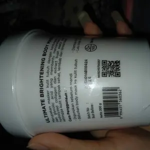 ISWHITE Ultimate Brightening Body Mask 200gr- Body Mask Iswhite Masker Badan Pencerah Tubuh Glowing Perawatan Tubuh Pemutih Badan Body Bleaching Body Care Whitening Body Masker Body Whitening Brightening Bleaching Badan Bodycare Body Care Pemutih Badan