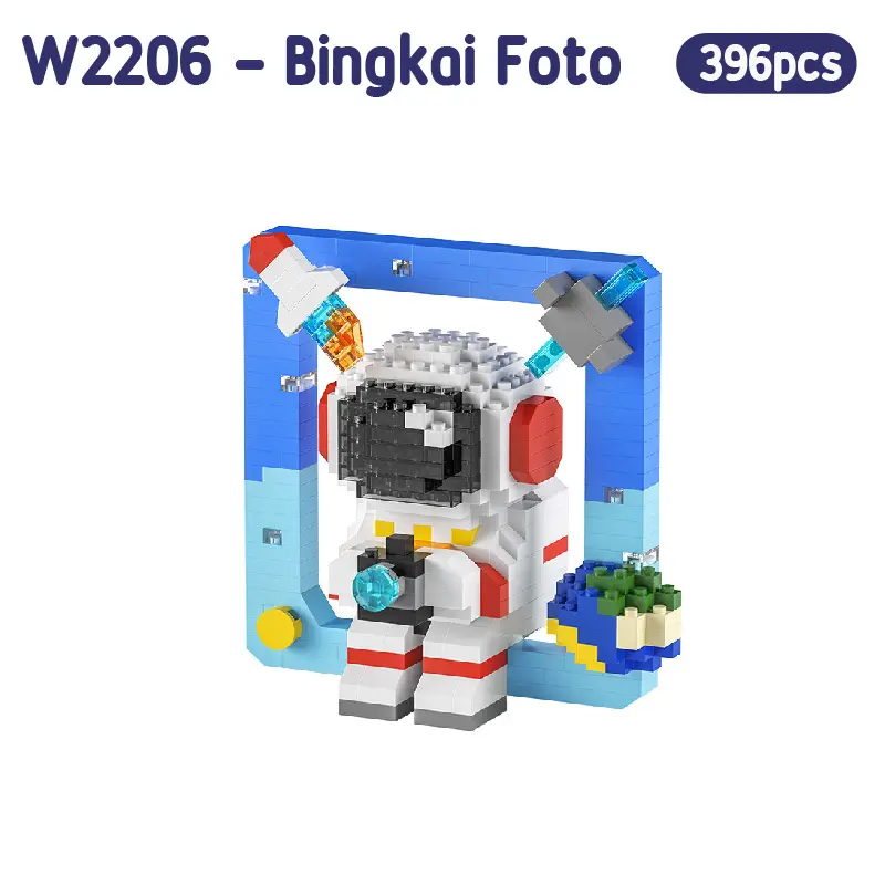 BLOCK CITY (Bisa bersinar) Nano Block Glowing Astronaut Spaceman Mainan Anak Balok Susun Seri Ruang Angkasa Hadiah Anak Perempuan Laki Laki DIY KIT Lampu Plastik 3