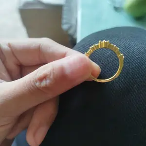 Skute Jewelry Cincin Berlian Kristal Zircon Cincin Sederhana Penuh Berlian Cinta Lapis Emas Cincin