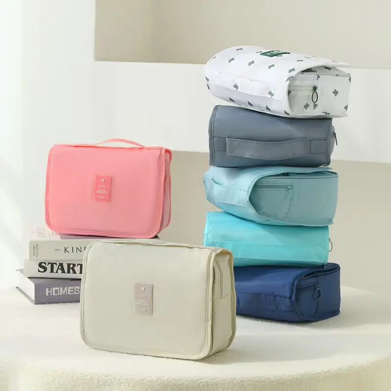 Hot Hook Toiletry Bag - Portable Folding Dry and Wet Separation Travel Storage Bag