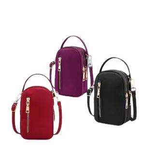 Tas Hp. Tas kecil wanita. Tas kekinian. Tas simple wanita. tas jalan jalan