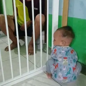 SPEEDS Baby Safety Gate Pagar Tangga Pengaman Bayi Pembatas Perlindungan Bermain Bayi Pet  067-20