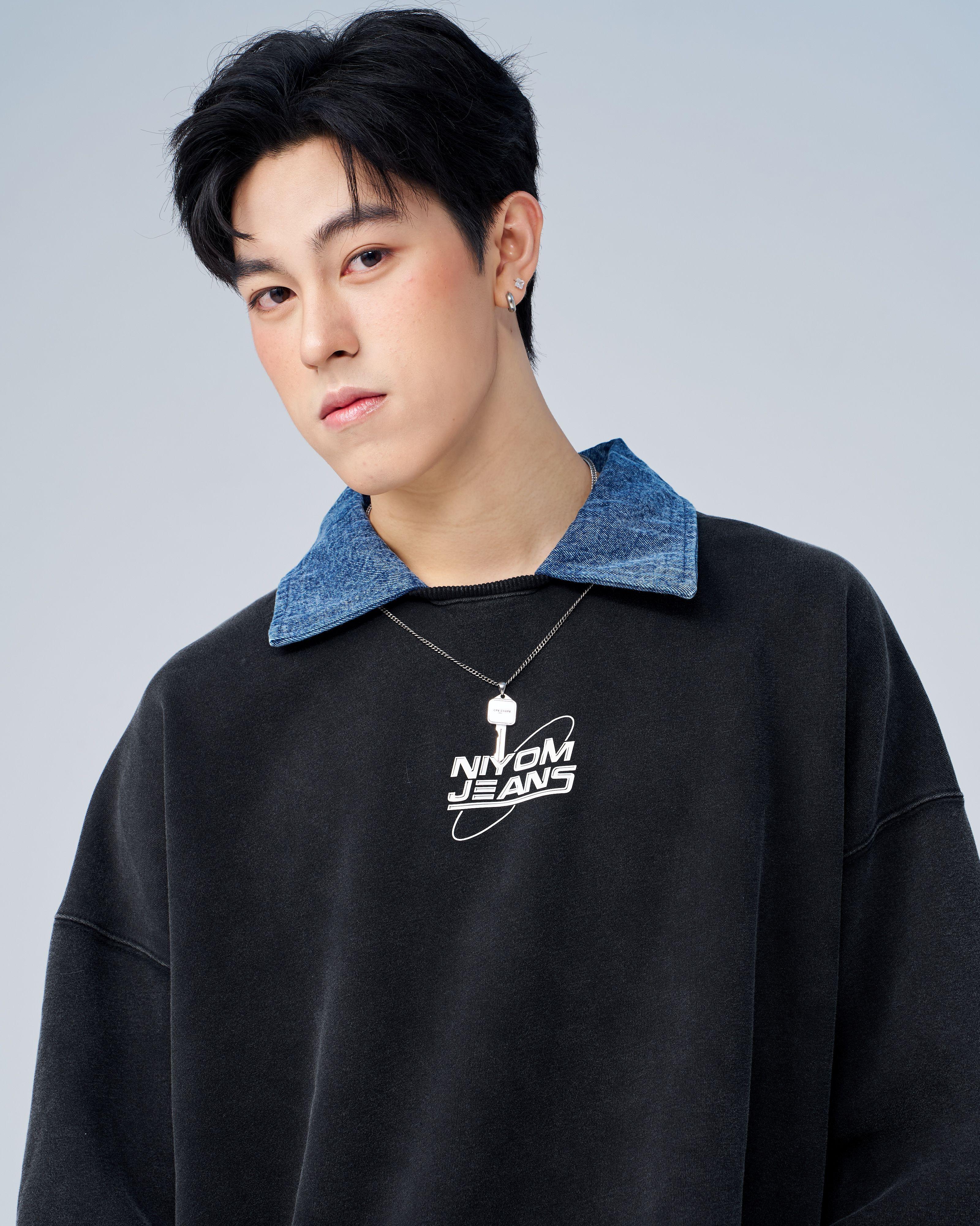 Niyom Jeans collection INDIGO : รุ่น SWT21 เสื้อสเวตเตอร์แขนยาว ผ้ายืด