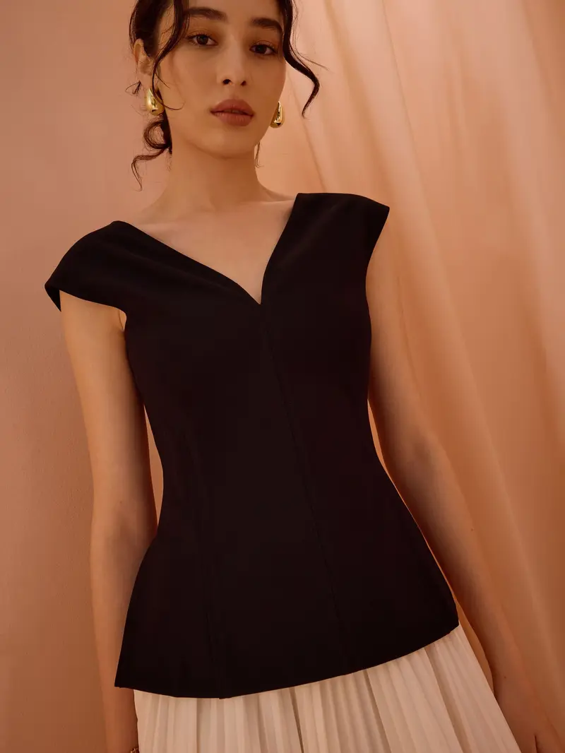reina padded ballerina midi dress  | Thawing!!! Nothing beats a classic white dress for today's glimpse of  Spring  Wearing: Reina Padded Ballerina Midi Dress in Tofu, Size XS