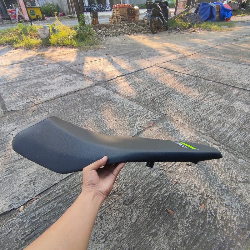 jok Yamaha mx king modif roadrace kulit amplas ozza 3