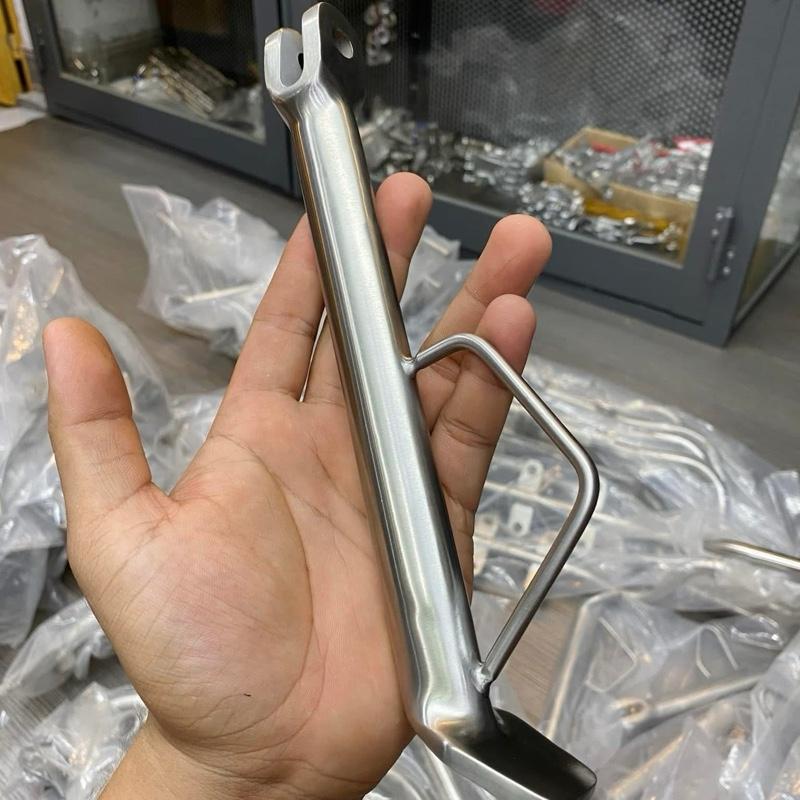 Chân Chống Nghiêng Inox304 Không Kèm Phụ Kiện Gắn Nhiều Mọi Dòng Xe . Phụ Kiện Xe Máy