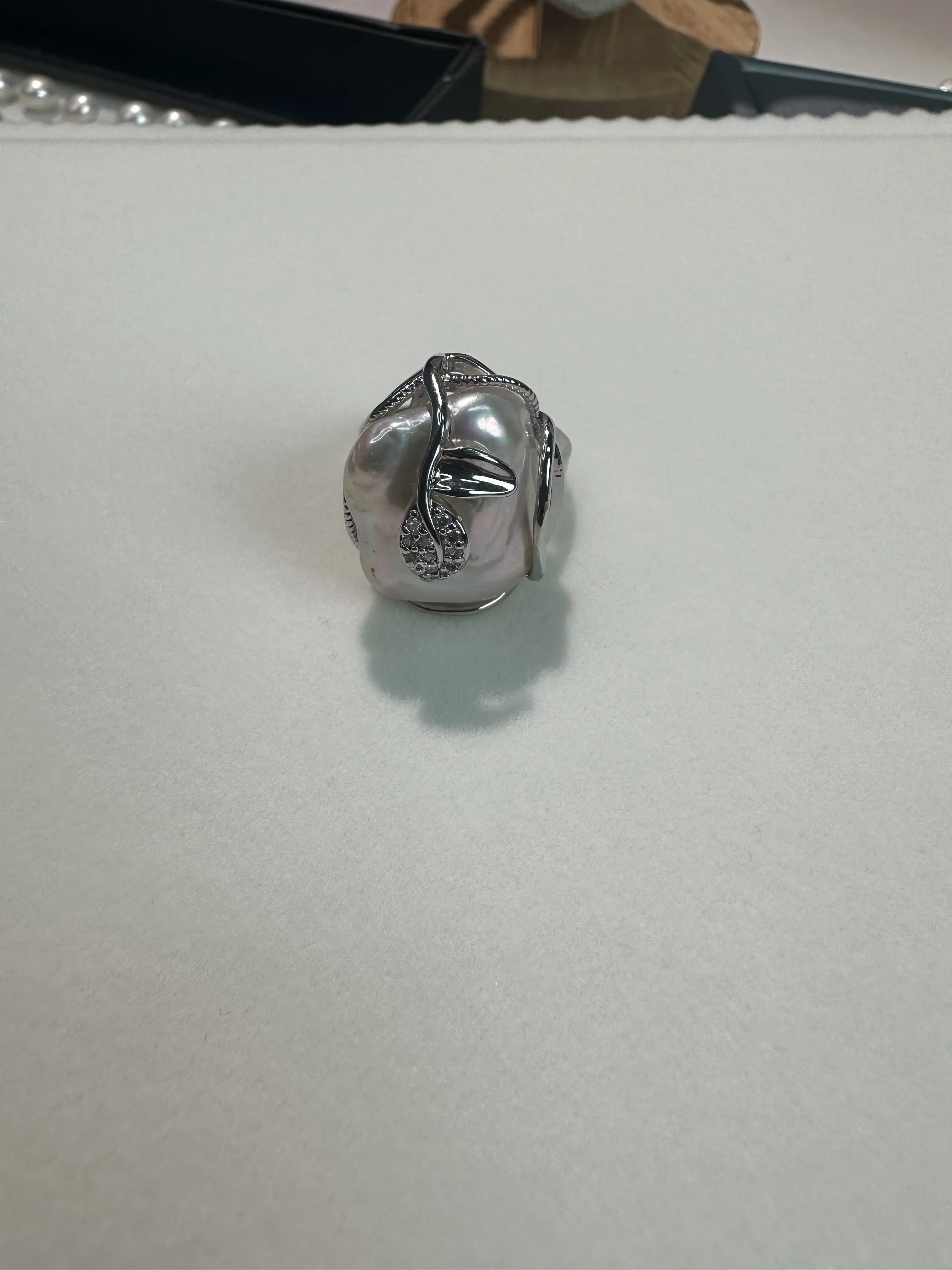10-13mm freshwater pearl ring, noble and elegant