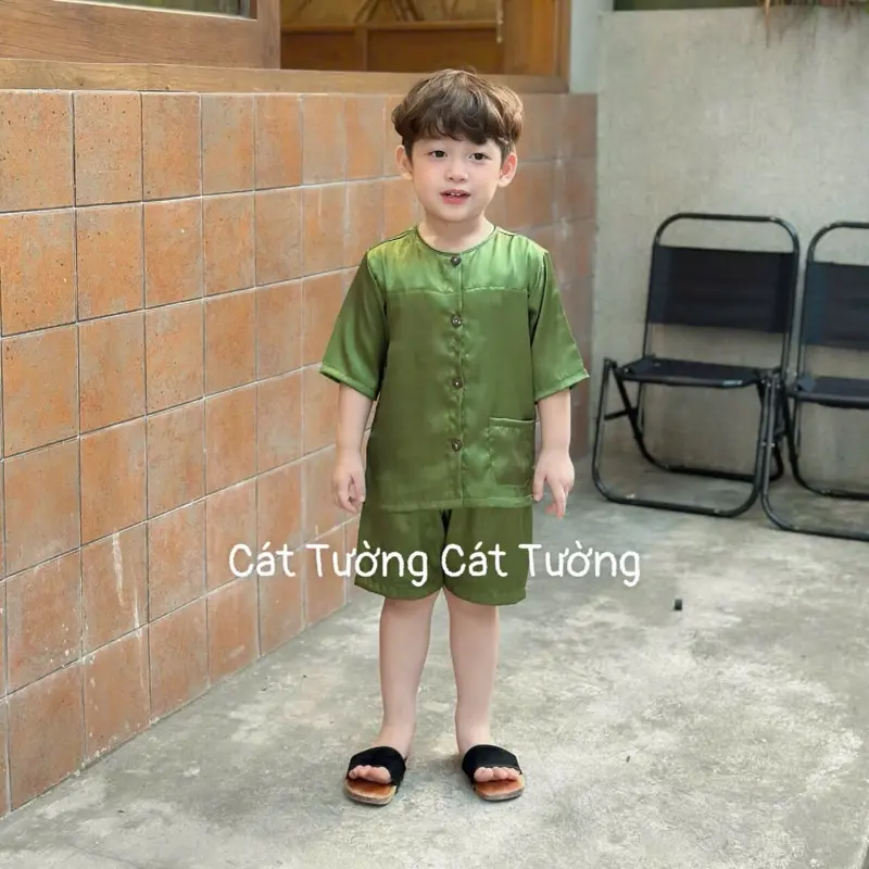 Mã 5 bộ bà ba đùi áo cúc cho bé trai từ 8-35kg chất phi lụa mềm , mịn, mát 2