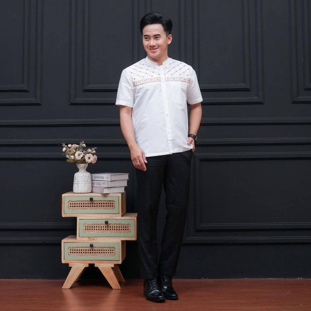 Baju Koko Lengan Pendek Pria Dewasa Motif Jasuke Bordir Katun Matt