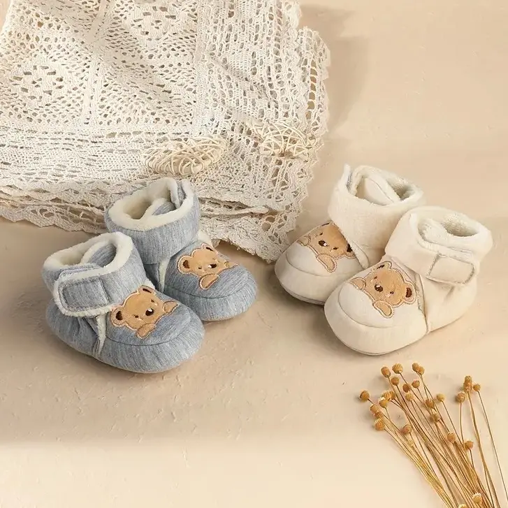 New Autumn And Winter Soft And Cute Little Bear Newborn Plush Warm Cotton Shoes Multi-Color Anti Slip Soft Flat Baby Walking Shoes