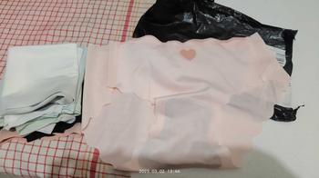 Product Review of CELANA DALAM WANITA PREMIUM QUALITY SEAMLESS ANTI NYEPLAK MOTIF LOVE CD-064 from l**e 1