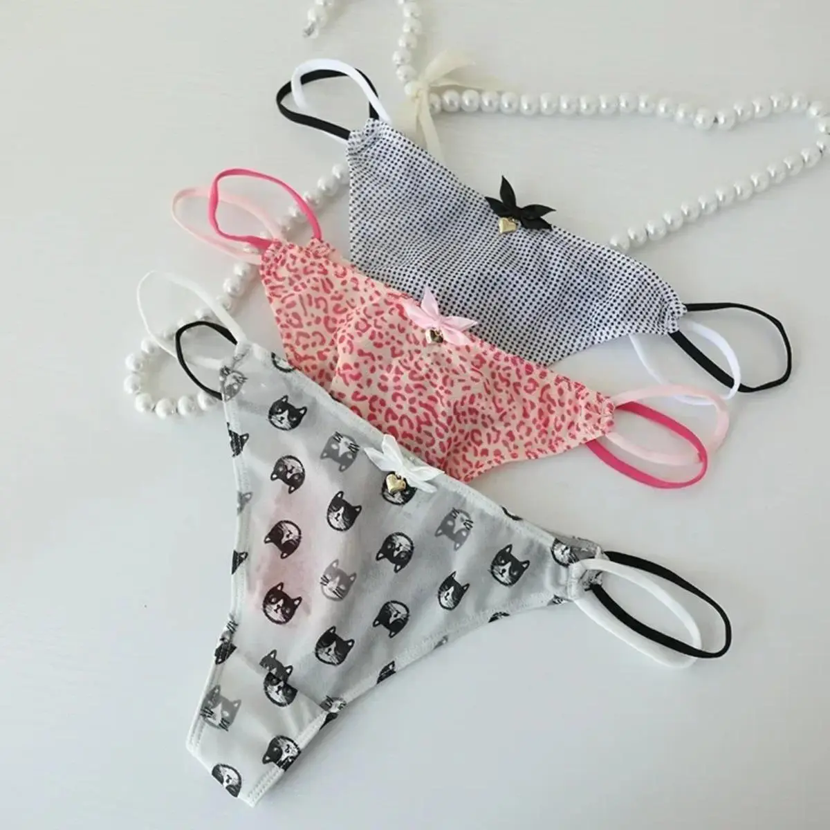 Sexy Women Thongs Panties Sexy Mesh Transparent Solid Color Low-Rise Seamless Underwear Cute Girls Ladies Mesh T-Back T-String