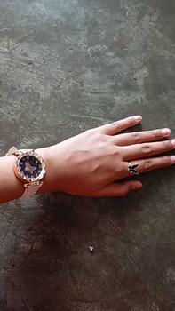 Product Review of 5PCS Jam Tangan Kuarsa Wanita Bergaya Berlian Berlian Kupu-kupu Dial PU Tali Kulit  Quartz Watches Kaca Set Perhiasan Kupu-kupu Gratis (Tanpa Kotak) from k**√ 0